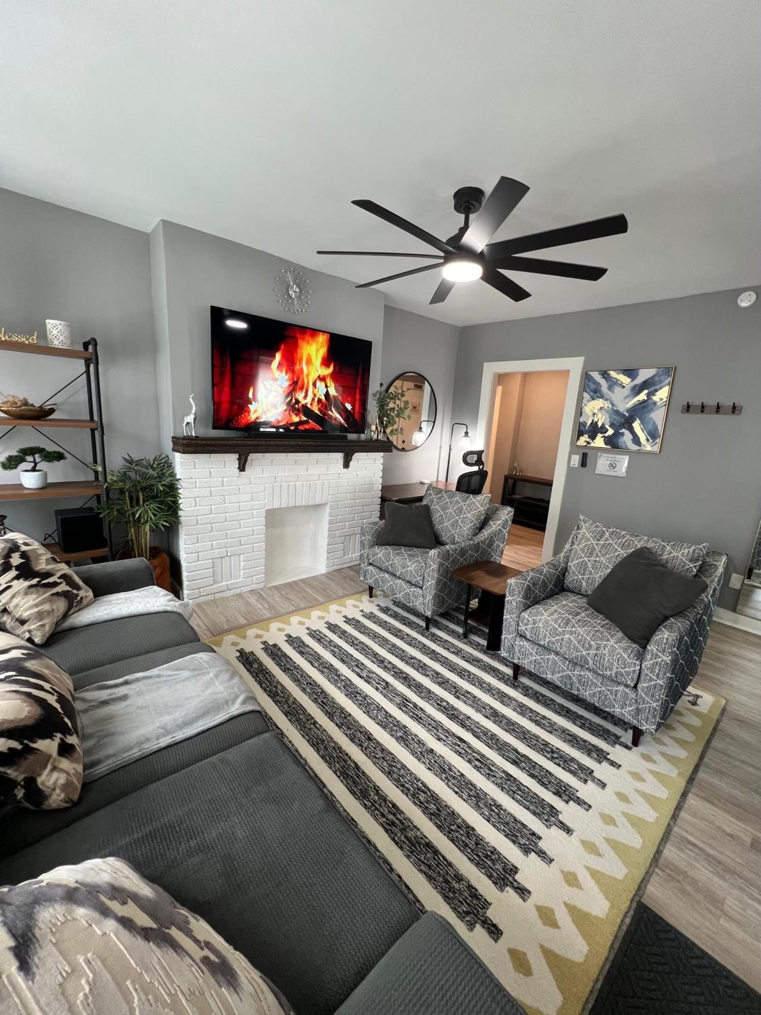 Charming 2Br 2Ba 10 Min Dt Airport By Lsp Homes Atlanta Bagian luar foto