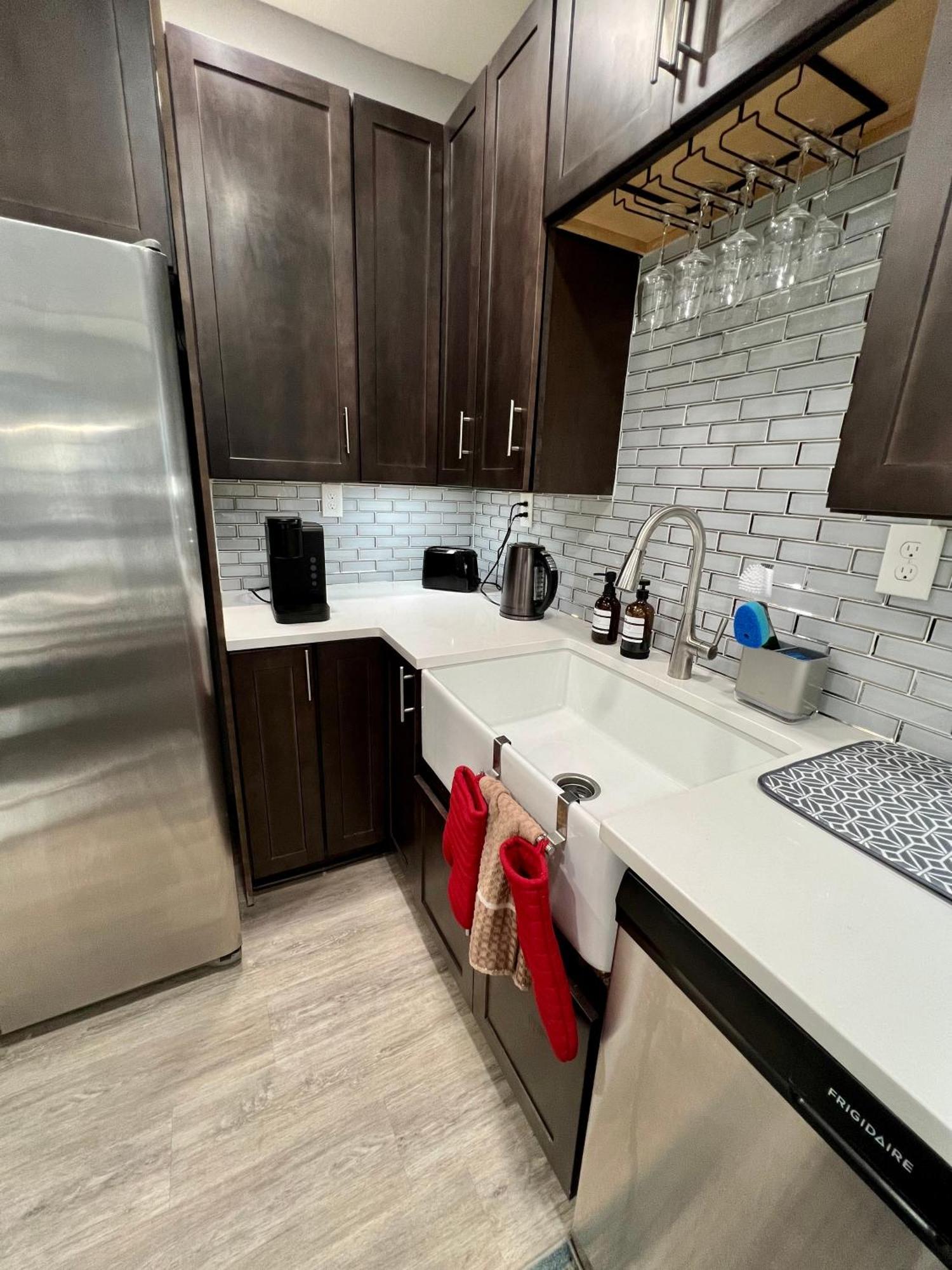 Charming 2Br 2Ba 10 Min Dt Airport By Lsp Homes Atlanta Bagian luar foto
