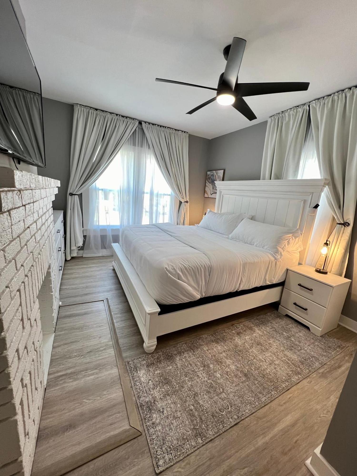 Charming 2Br 2Ba 10 Min Dt Airport By Lsp Homes Atlanta Bagian luar foto