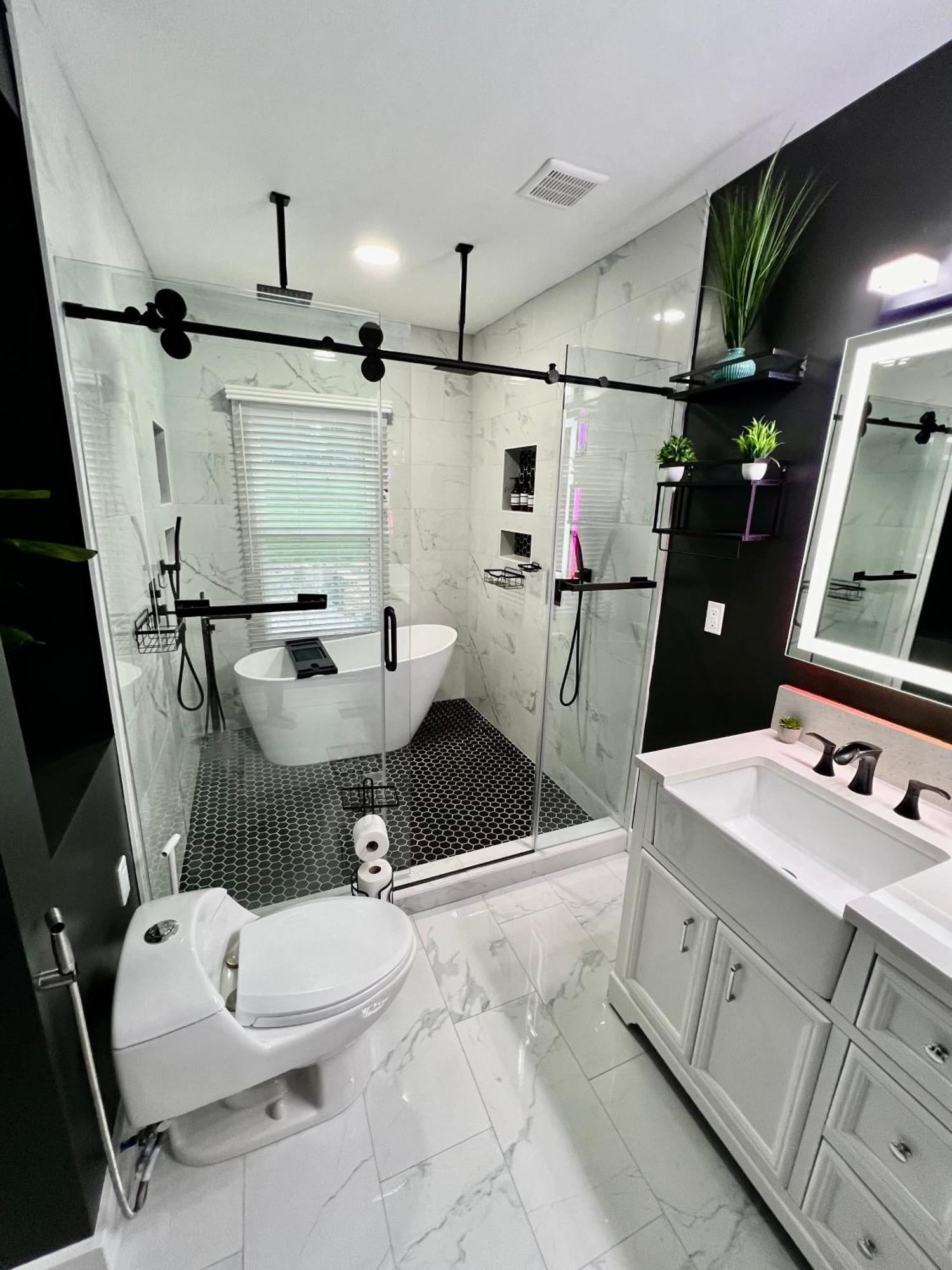 Charming 2Br 2Ba 10 Min Dt Airport By Lsp Homes Atlanta Bagian luar foto