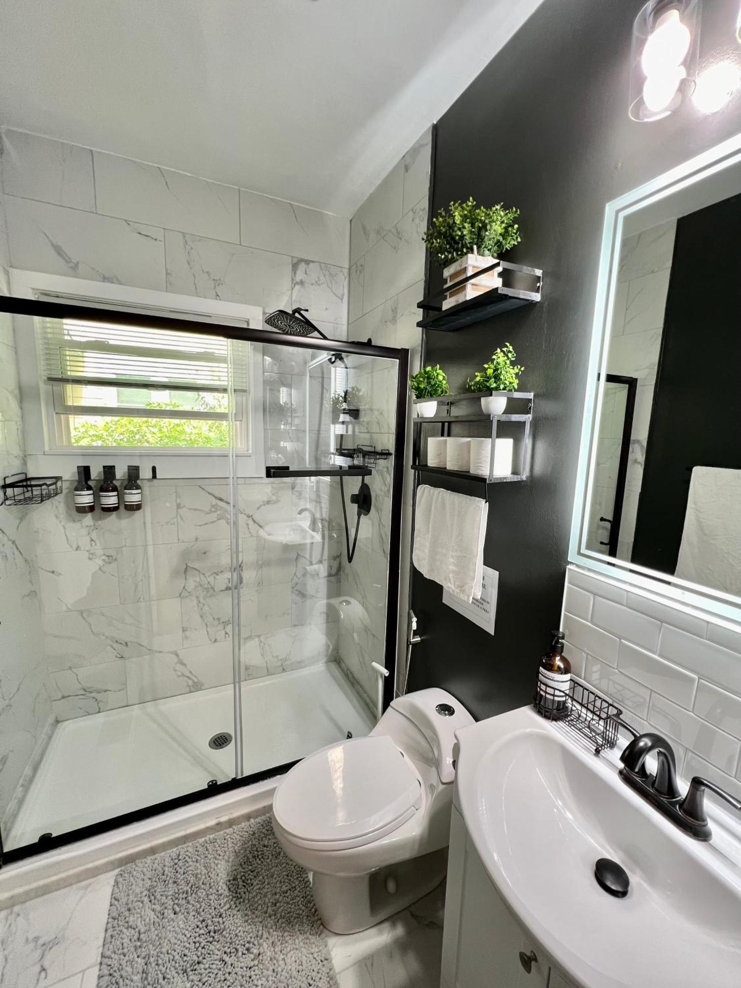 Charming 2Br 2Ba 10 Min Dt Airport By Lsp Homes Atlanta Bagian luar foto